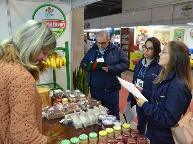 Leia mais sobre o artigo Epagri apresenta soluções tecnológicas para a agricultura familiar na Agroponte, de 16 a 20 de agosto